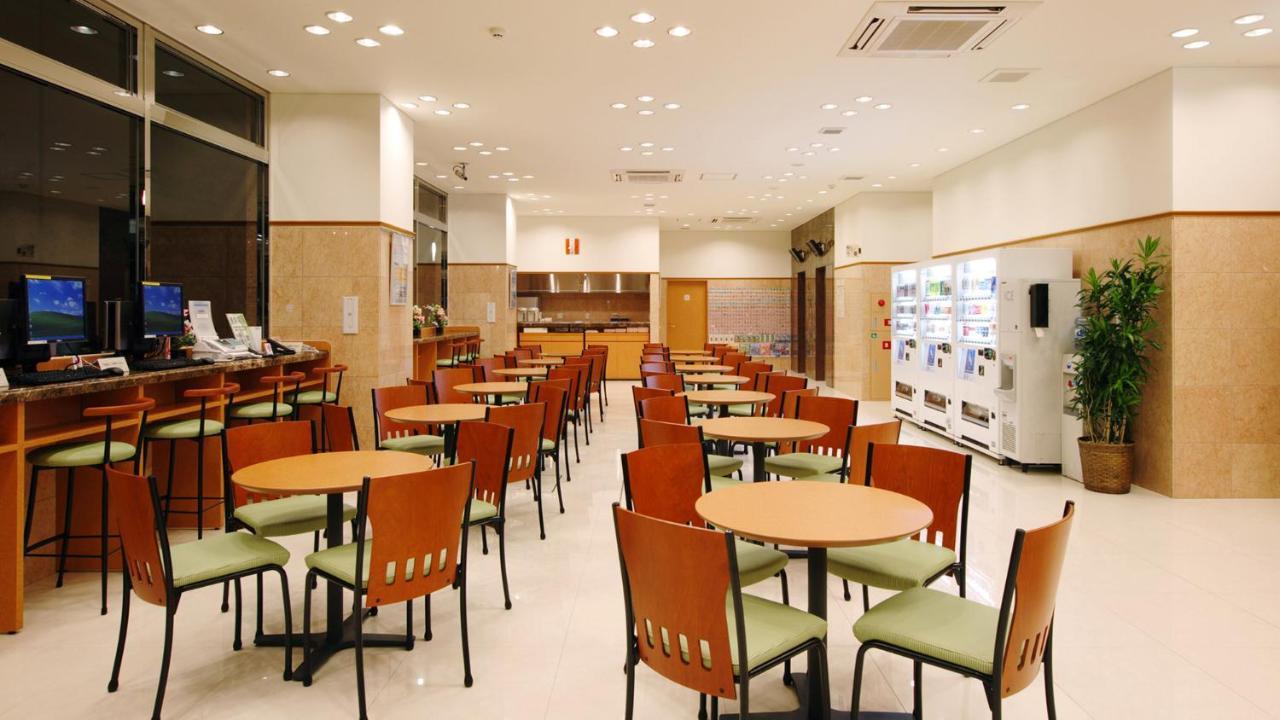 Toyoko Inn Sasebo Ekimae Extérieur photo