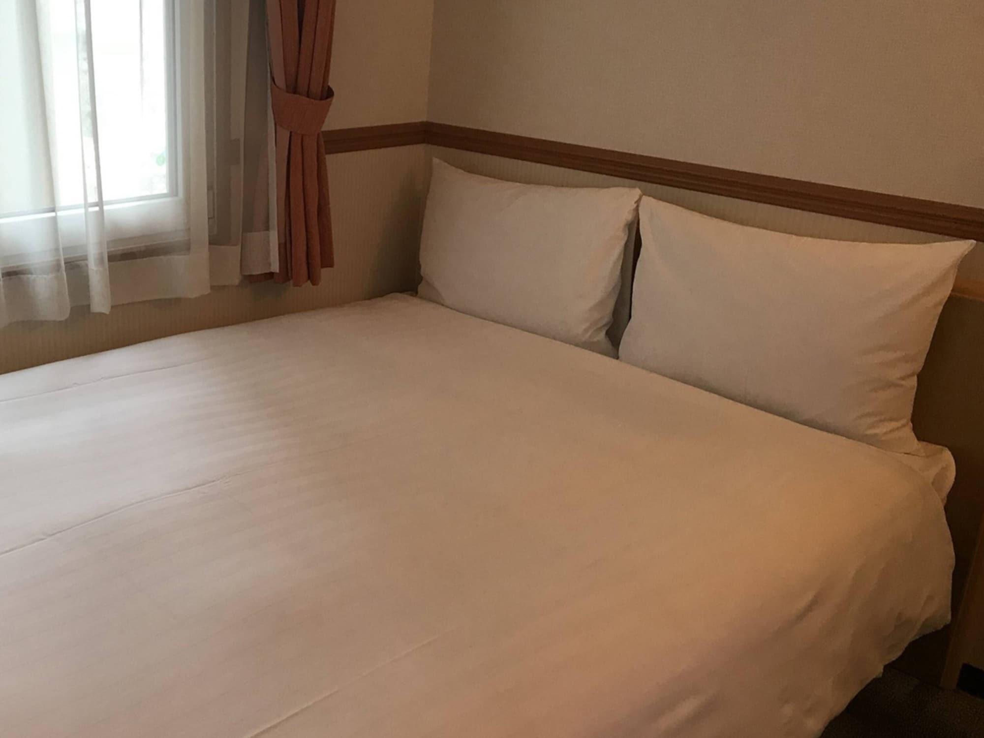 Toyoko Inn Sasebo Ekimae Extérieur photo