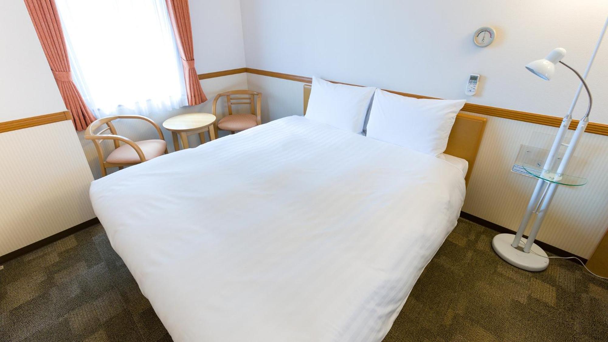 Toyoko Inn Sasebo Ekimae Chambre photo